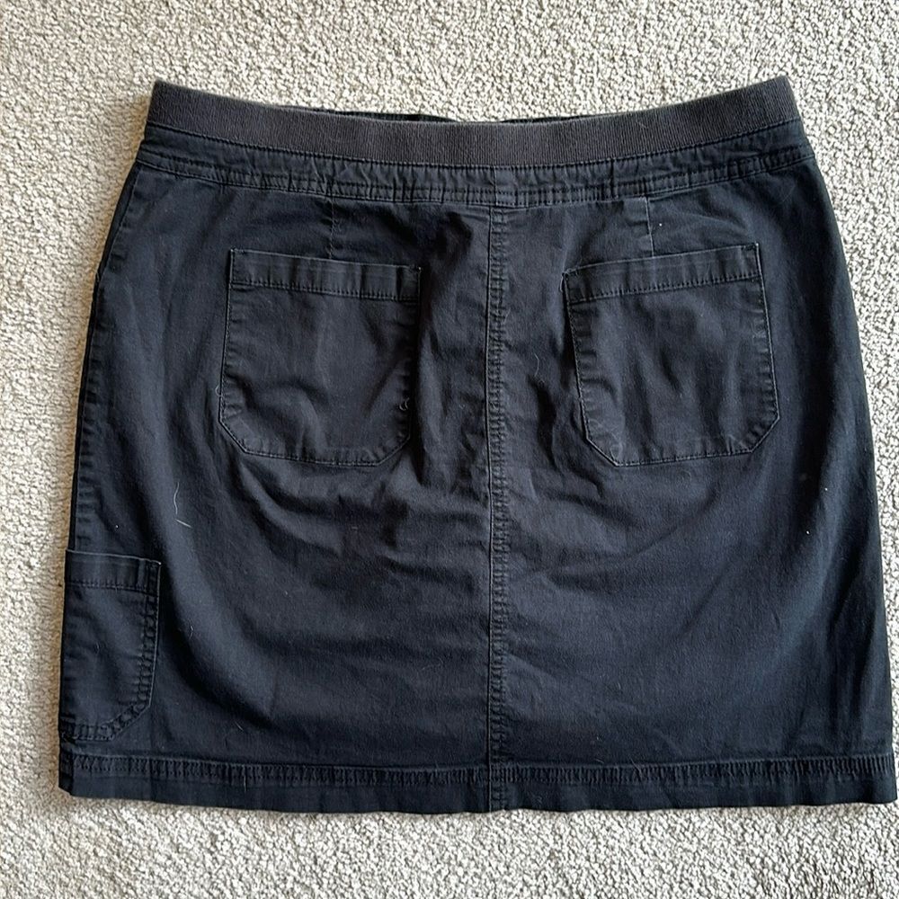 Karen Scott Petite Cargo Skort! - Picture 7 of 8